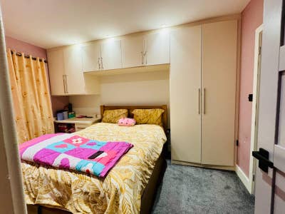 Spacious Double Ensuite Room – All Bills Included  Main Photo