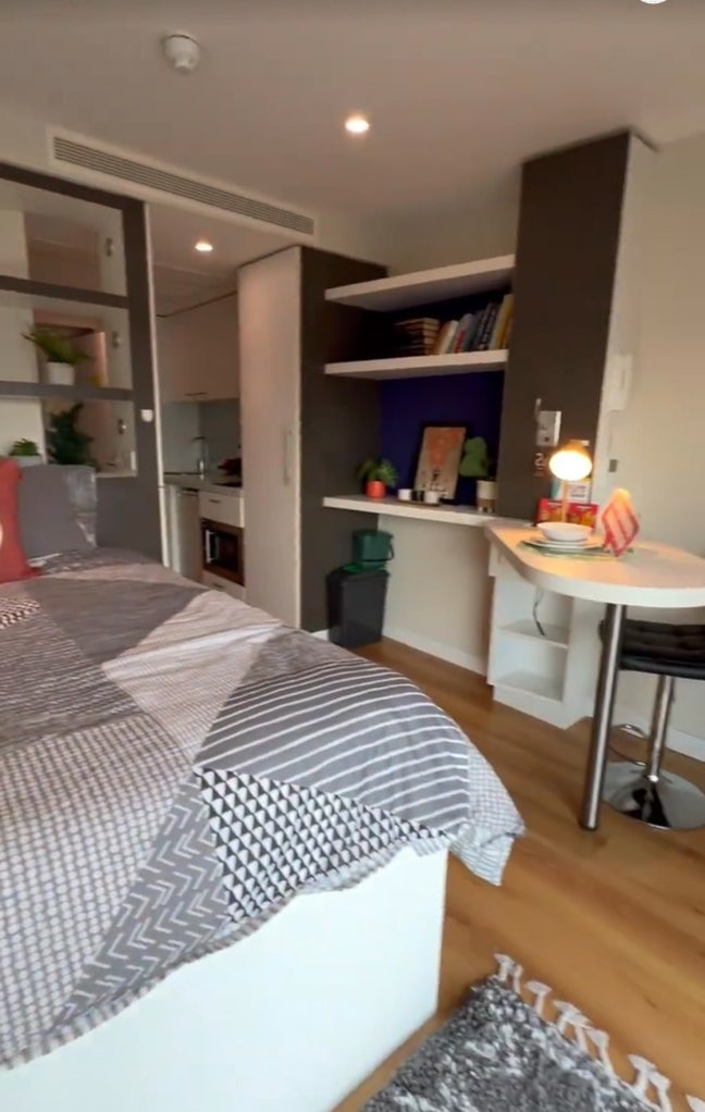 Bridgewater Heights Studio Main Photo