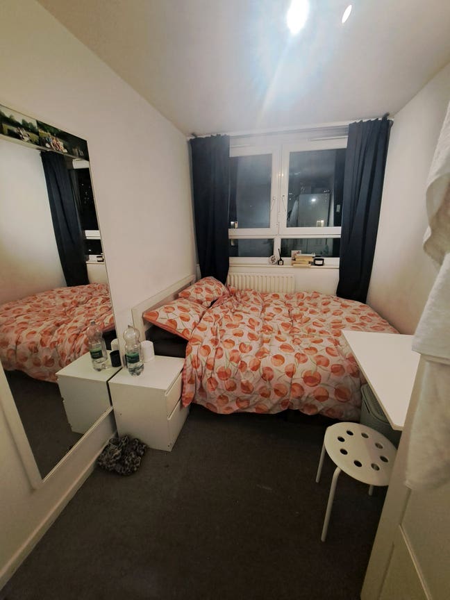 Flatshare in Battersea  Main Photo