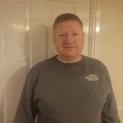 I am clean and tidy male . Friendly and like ... Main Photo