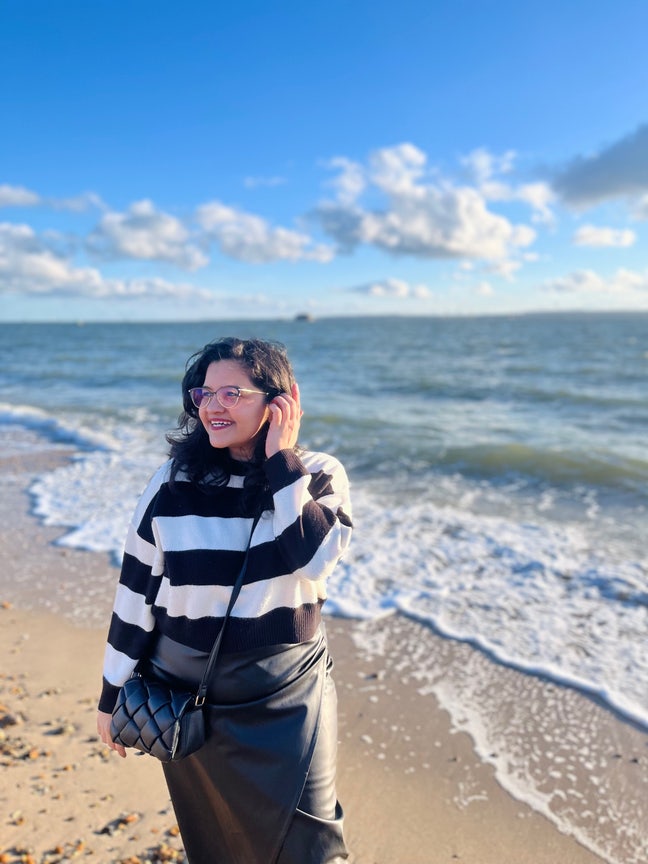 Professional Female seeks a double room Main Photo