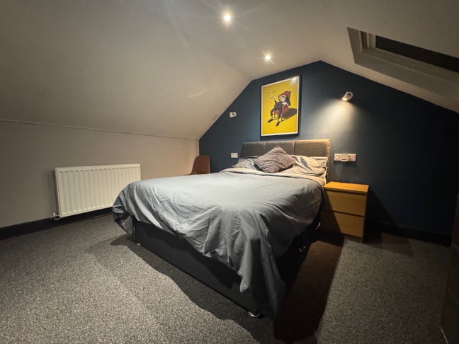 Lovely Loft Room, Sea View St, Central Cleethorpes Main Photo