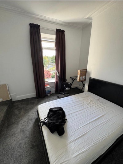 Perfect location! New refurbished house Main Photo