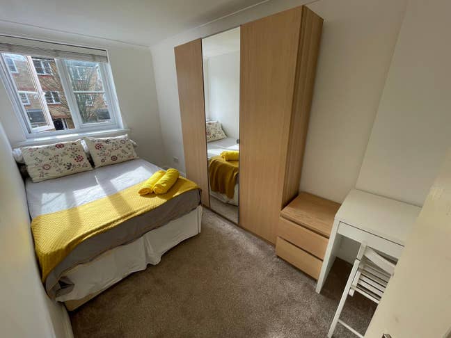 Dbl Room  - 5 min walk MUDCHUTE Station Main Photo