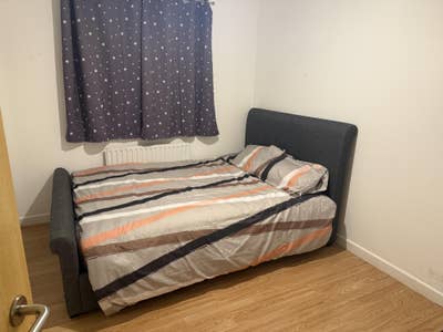 Double room to let in the heart of Swindon old tow Main Photo