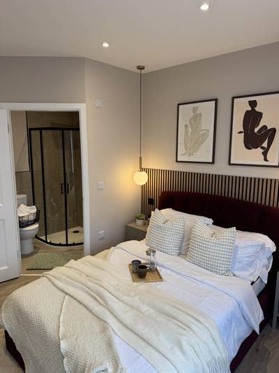 Luxury En-Suites – Fully Furnished, Bills Included Main Photo