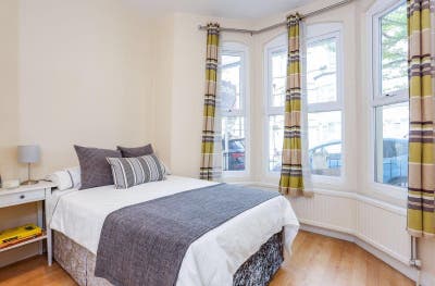 Double room 5min walk to Fulham Broadway  Main Photo