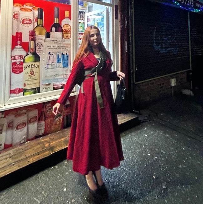 looking for a room/to buddy up in SE London :-) Main Photo