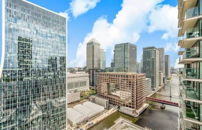 Available Now: 2bed, 2 Bath, Parking, Gym  Main Photo