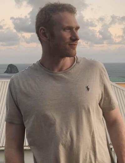 Looking for room Main Photo