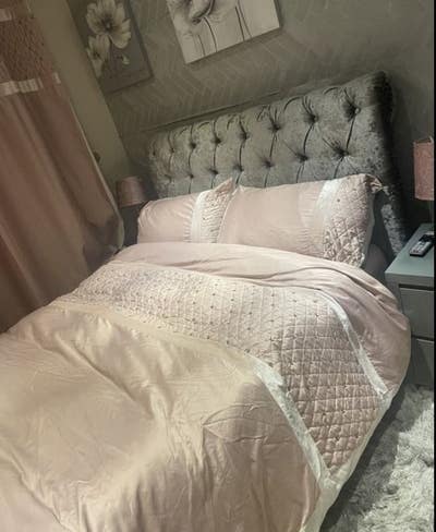 2 Rooms are available for rent in - BH9  Main Photo