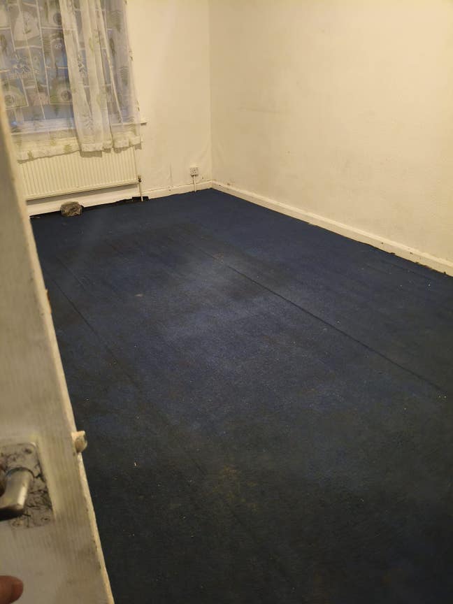 Large Master Double room to let in Degenham RM9  Main Photo