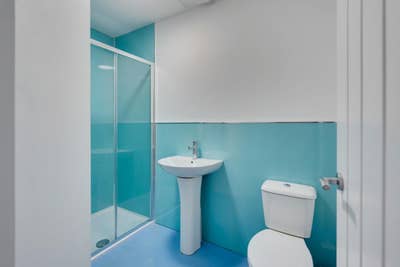 En-Suites Easy Access To Bristol Royal Infirmary  Main Photo