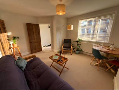 Spare Room in 3-Bed Semi, Large Garden and Parking Main Photo