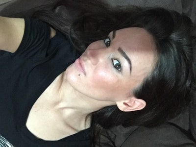 I am single quiet non smoker female.  I am lo... Main Photo