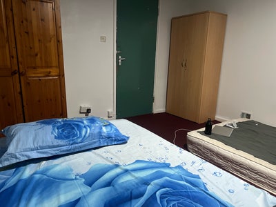 Shared room for rent at Newham, Canning Town Main Photo