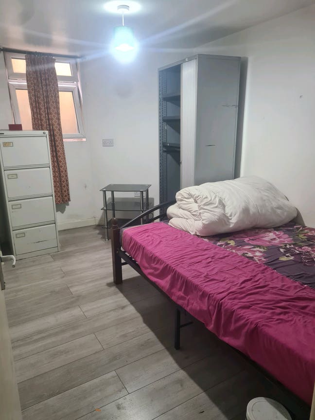 Room for one person Main Photo