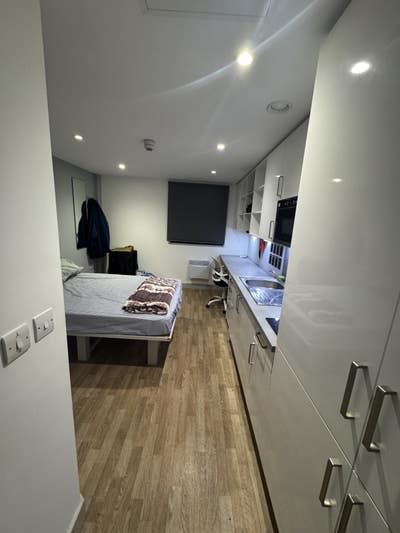 Modern Studio in Shieldfield – Bills Included Main Photo