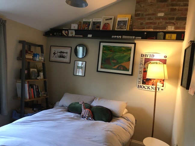 Mews house on hidden street near Victoria Park Main Photo