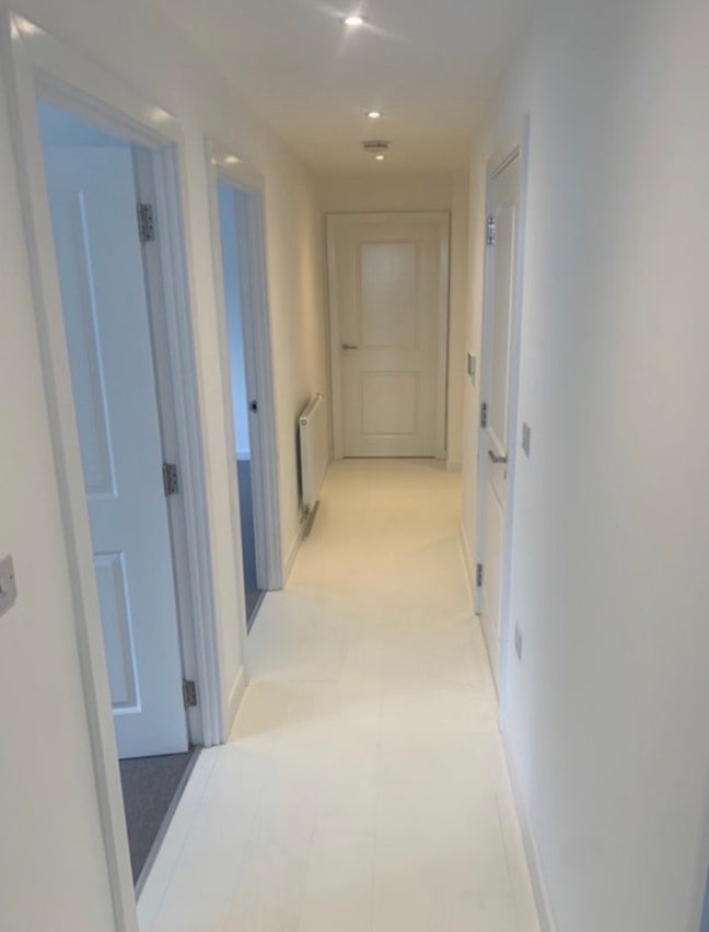 Double Bed Room Available  Main Photo