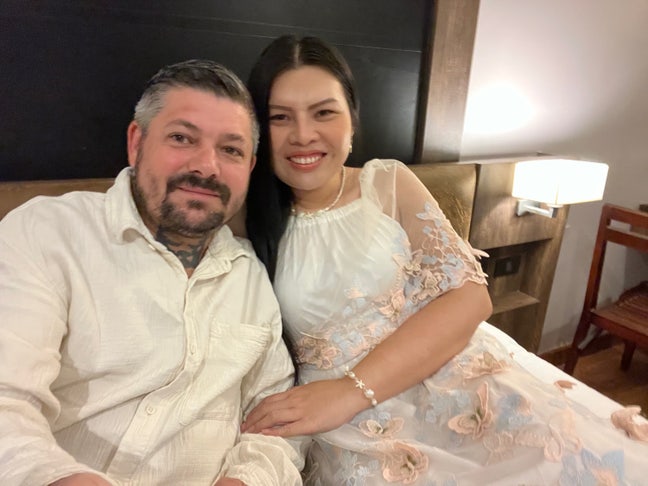 Profesional male locking for room to rent ,  Main Photo