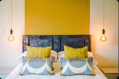 XL 5* Super-Luxury suite  in prof home, Chester Main Photo