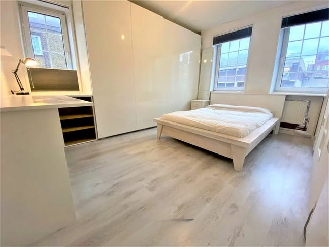 L/g Room v.near Bethnal Green UG - lodger - Mon-Fr Main Photo