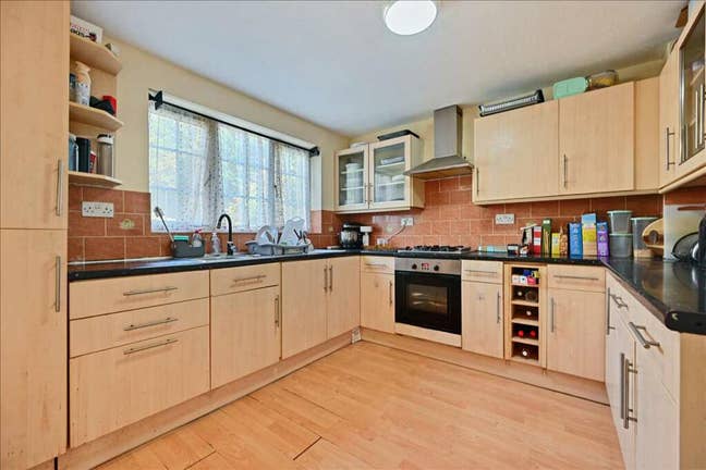 Spindlewood Gardens, Croydon, CR0 Main Photo