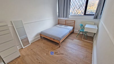 Get Settled in This Beautil Area🎀 Main Photo