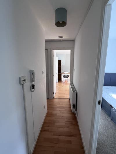 2 Bed ground floor flat in Blackford Main Photo