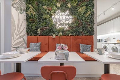 Brand New Ensuite Rooms in Modern Home ✨  Main Photo