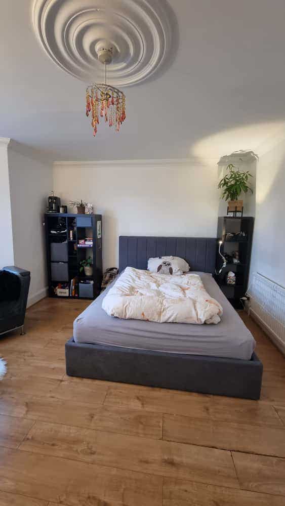  Big  room  to  sublet  in  houseshare  in  E15 Main Photo