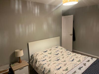 Double in N Sheen/Richmond Main Photo