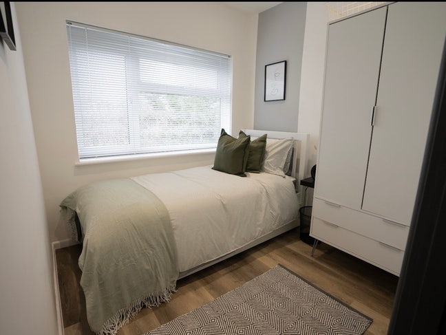 Single Room - Shirley  Main Photo