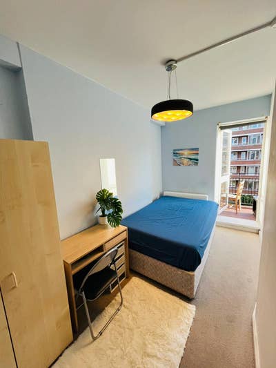 Beautiful Balcony Room In Chelsea - All Bills Inc Main Photo