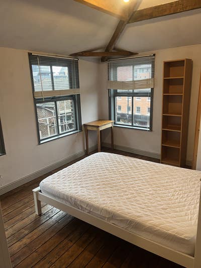Lovely en-suite room in the NQ Main Photo
