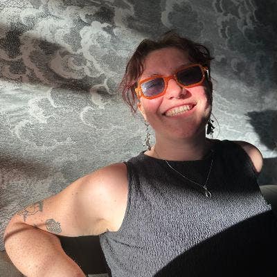 Looking for a fun sociable house share :)  Main Photo