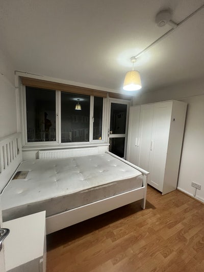 Double room in Bermondsey! (138Lucey) Main Photo