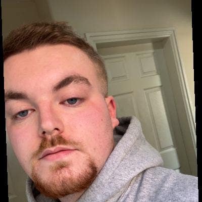 Professional Male seeks a double room Main Photo