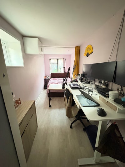 Canning town Zone 2 Double room with own bathroom  Main Photo