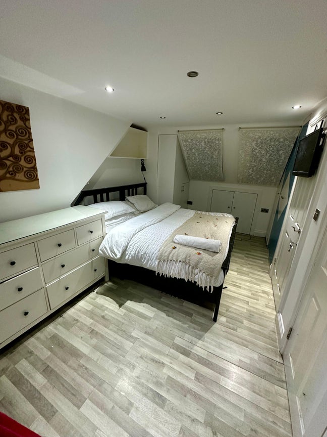 Bright Loft Room Near Wembley Stadium Main Photo