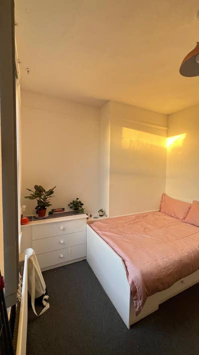 Double room, Tenancy Takeover  Main Photo