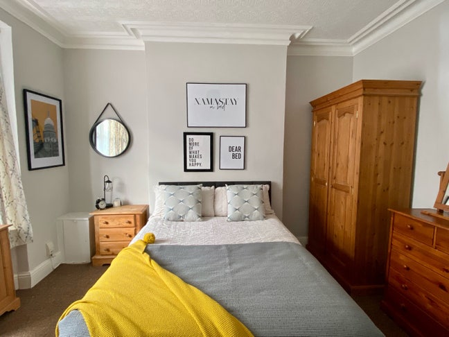 Room available Dec - New St, B23 Main Photo