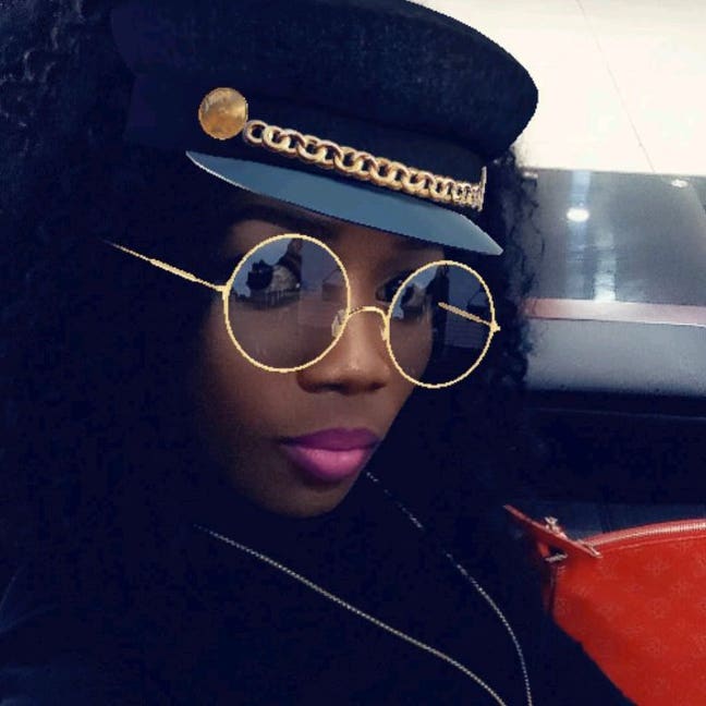 33 year old Female seeks a double room Main Photo