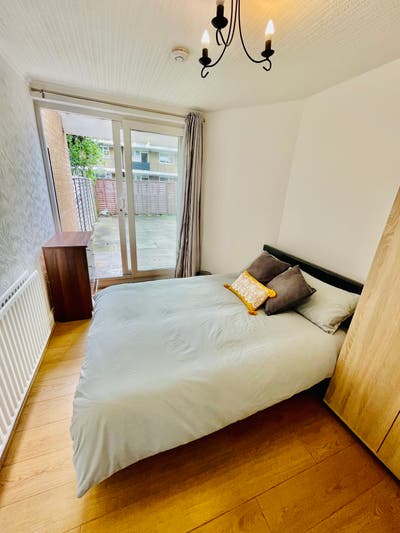 ⭐Spacious Double Bedrooms in Cosy Flat!!⭐ Main Photo