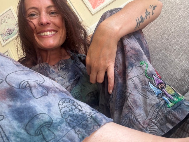 Single, professional non smoker  Main Photo