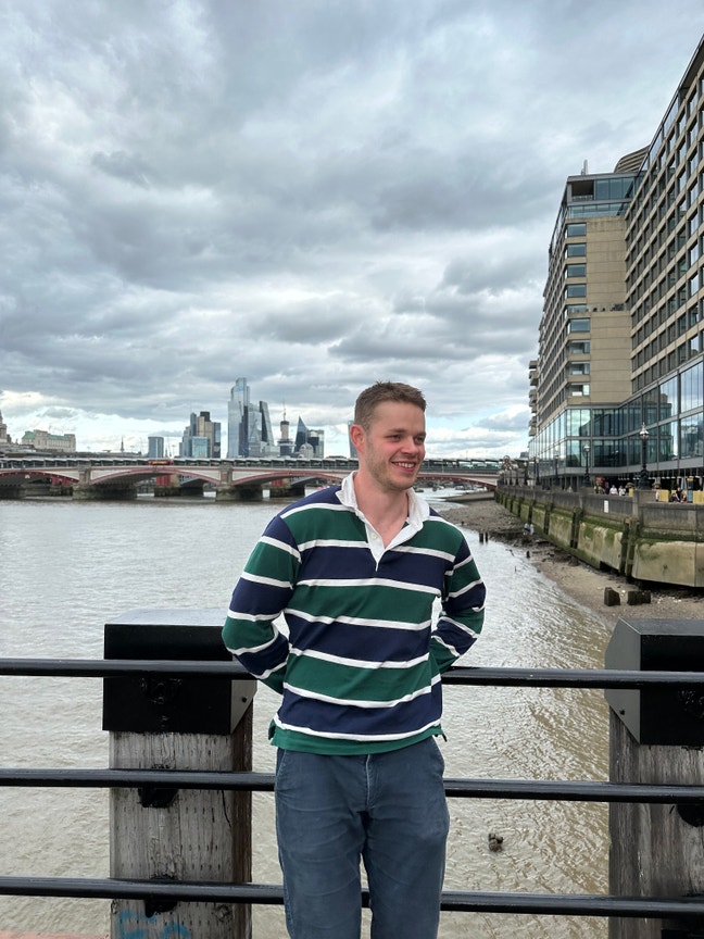 Central London Room Needed Nov/Dec Finance Grad Main Photo