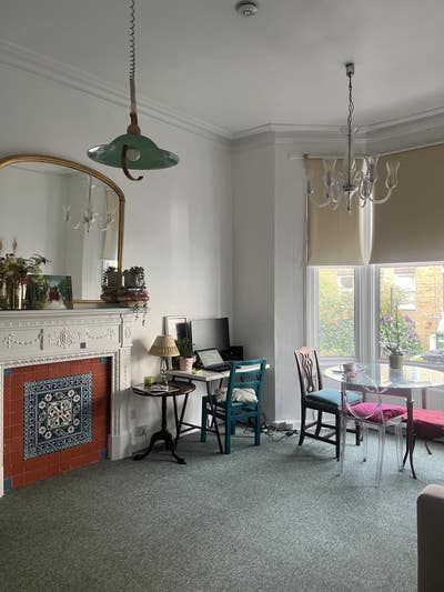 1 bedroom in 2 bed flat - Kensington Olympia Main Photo