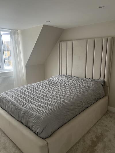 Double Room in new build property Main Photo