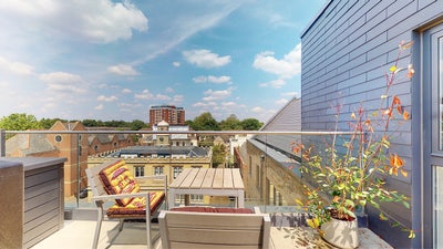 Room in 2 bedroom Penthouse Main Photo